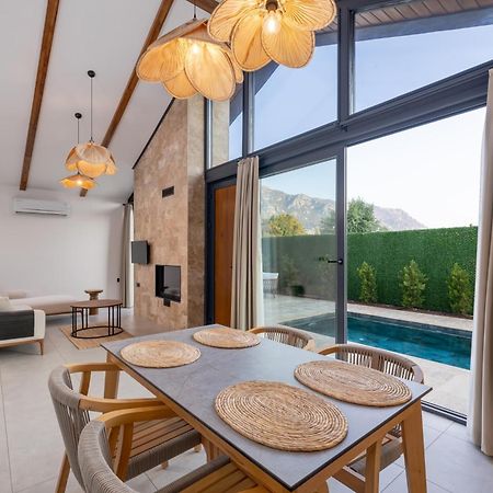 Rota Kilidonia Karaoez Suites&Villas Exterior foto