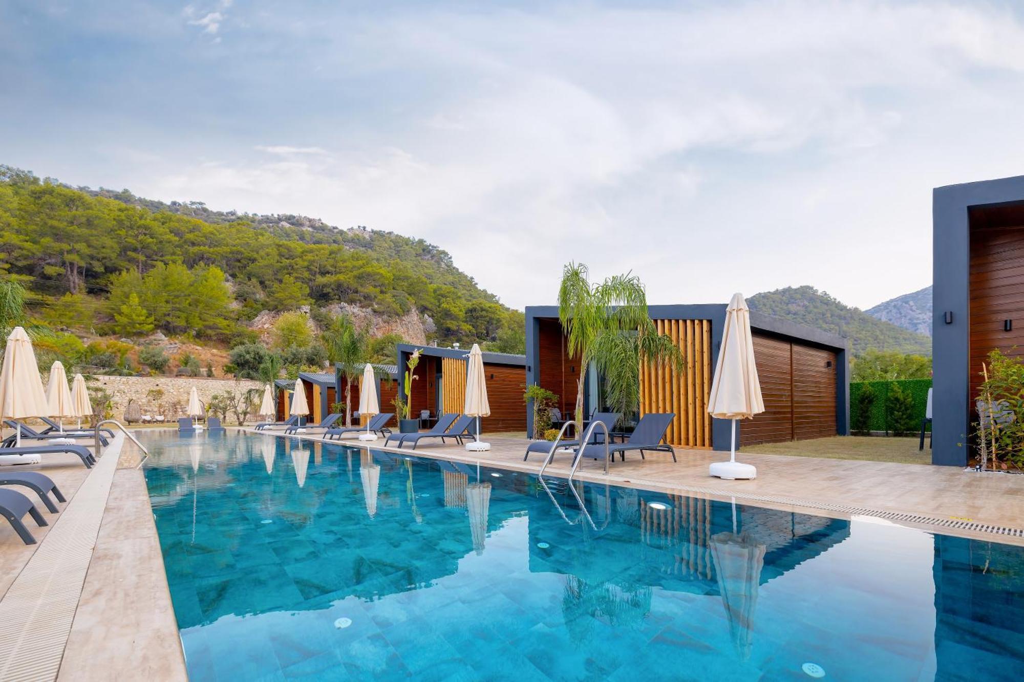 Rota Kilidonia Karaoez Suites&Villas Exterior foto